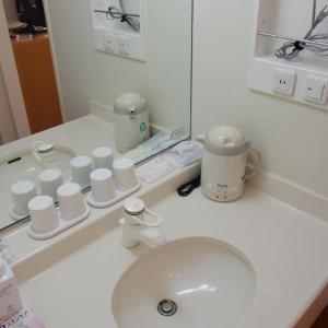 Moderate Room with Shower - Non-Smoking