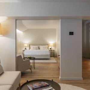 One-Bedroom King Suite with Sofa Bed