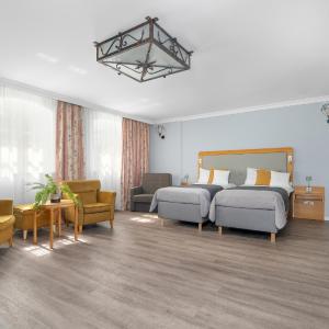 Two-Bedroom Suite