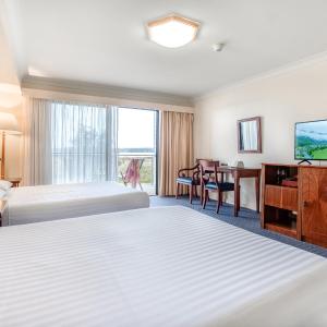 Water View King/Twin