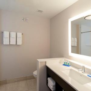 Suite with Two Double Beds and Bath/Shower Combination