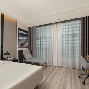 Superior Double Room with City View