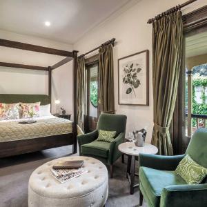 Superior King Room - Piccadilly Garden Room