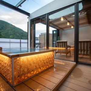 YAMATSUKI／KANGETSU - Japanese-Style Room with Hotspring Open Air Bath