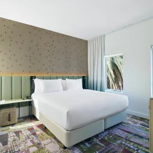 Standard King Room - Disability Access