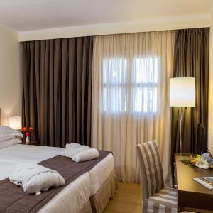 Executive Apartment 1st Row
