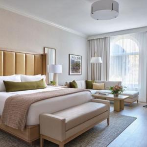 King Room with Spa Bath