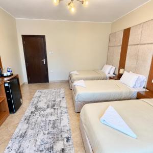Comfort Triple Room