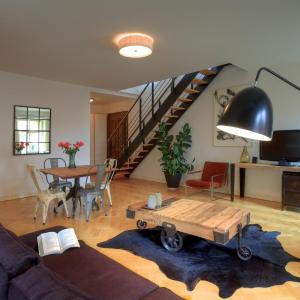 Apartment with Terrace