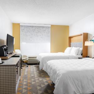 Standard Room with Two Queen Beds