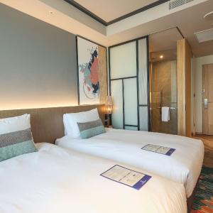 Twin Room with Shower