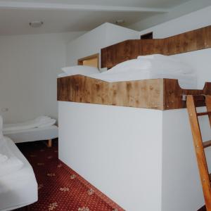 Quadruple Room with Private Bathroom