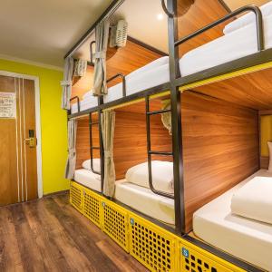 Bed in 6-Bed Mixed Dormitory Room