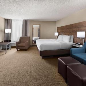 Efficiency King Suite - Non-Smoking