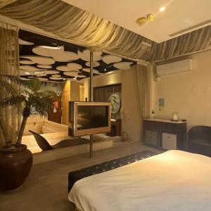 Deluxe Double Room B