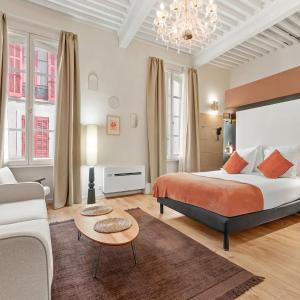 Prestige Queen Room