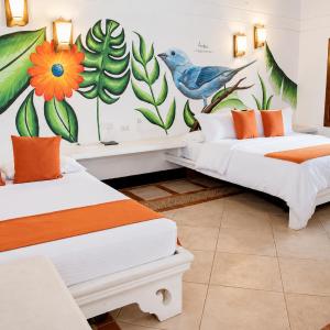 Suite with Garden View