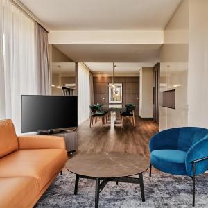 Presidential Suite with Terrace and Cathedral View