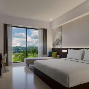 King Room with Garden View