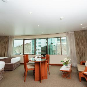 Double Suite with 2 Separate Beds