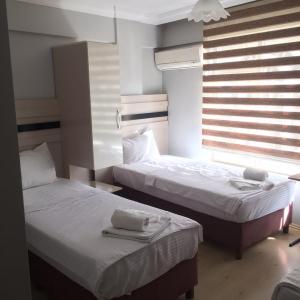 Basic Triple Room