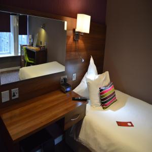 Small Single Room