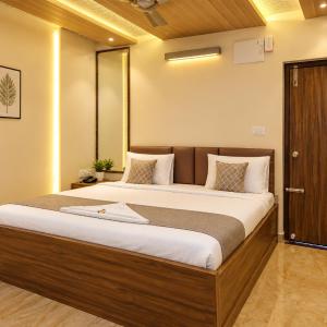 Economy Triple Room