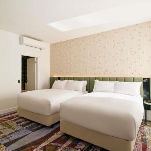 Superior Double Room with Two Double Beds