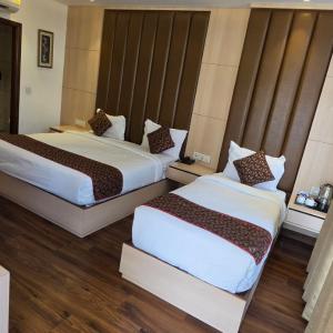 Luxury Triple Room
