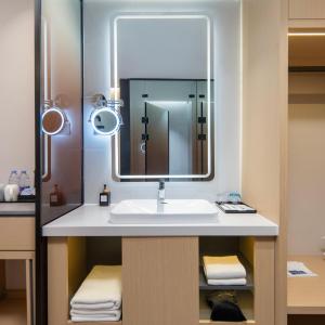 Twin Room with Private Bathroom