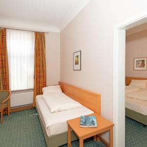Classic Triple Room