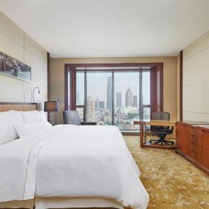 Westin King Bed Room 