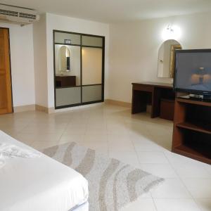 Classic Quadruple Room