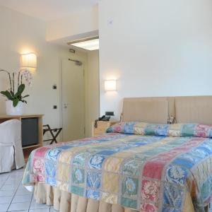 Superior Double Room with Sea View and Terrace
