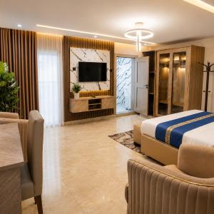 Deluxe Single Room