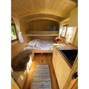 Basic Triple Room