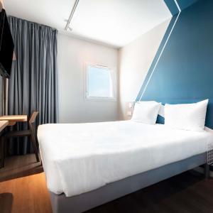 Quadruple Room with One Double, One Single and One Bunk Bed