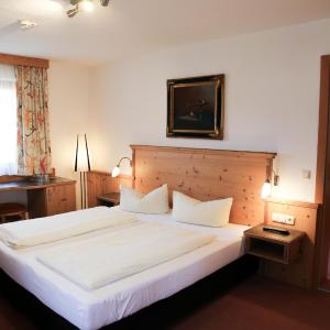 Family Room with Balcony - Double Bed & Bunk Bed