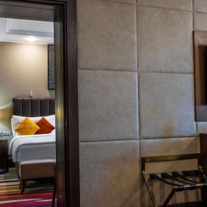 Deluxe Twin Room with Lake View
