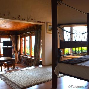Deluxe King Suite