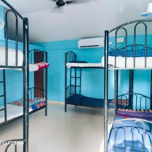 6-Bed Female Dormitory Room