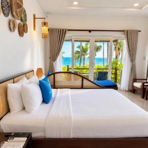 Bungalow with Sea View