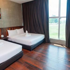Deluxe Triple Room