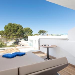 Double or Twin Room with Balcony