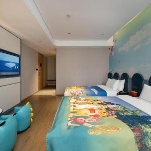 Deluxe Family Room