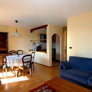 Two-Bedroom Apartment with Balcony - Annex