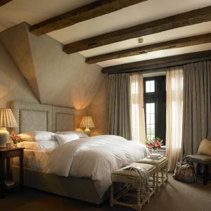 Premier One-Bedroom Suite with Ocean View