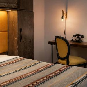 Queen Room with Pull-Down Bed