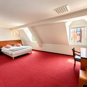Grand Comfort Double Room