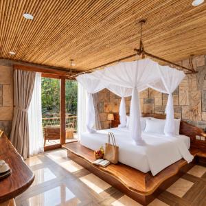 Bungalow - Beach Front
